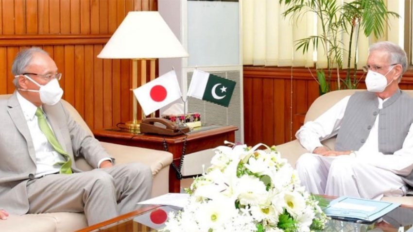 Pervez Khattak invites Japan to invest in CPEC